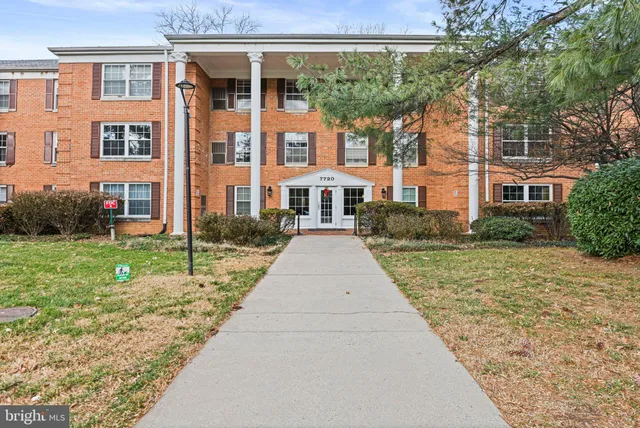 $585,000 | 7720 Tremayne Place, Unit 312, McLean, VA 22102
