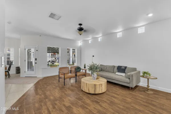 $649,000 | 2085 Paseo Del Prado Drive, El Paso, TX 79936