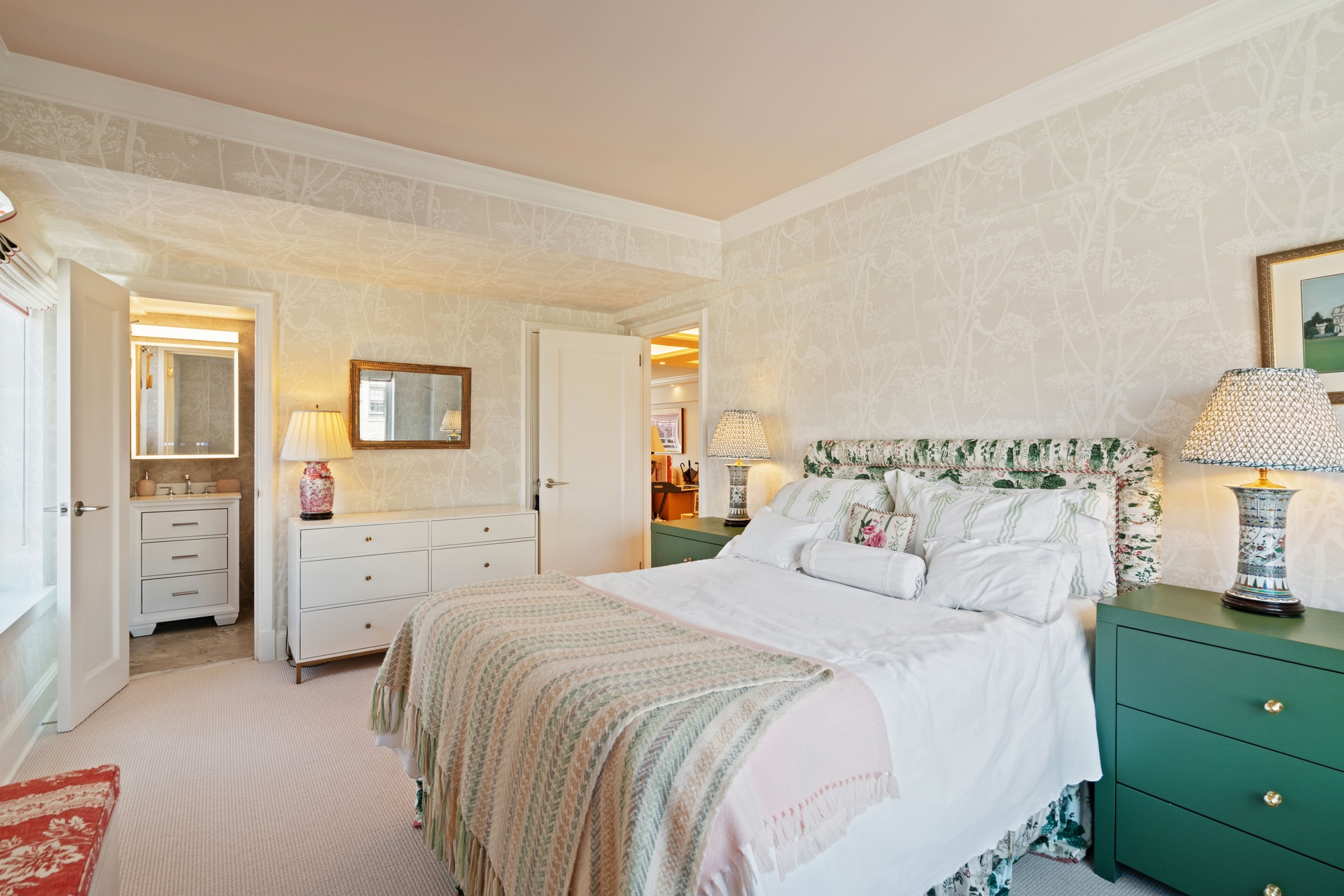 799 Park Avenue, Unit 17D Manhattan, NY 10021 - Photo 12 of 17