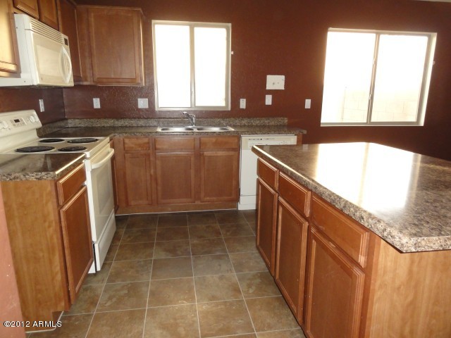 24017 West Pecan Road Buckeye, AZ 85326 - Photo 3 of 23 Kitchen