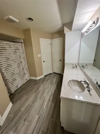 $5,200 | 18240 Fenske Road, Cypress, TX 77433