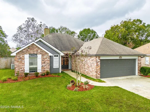$4,500 | 130 Windermere Circle, Youngsville, LA 70592