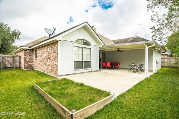 $4,500 | 130 Windermere Circle, Youngsville, LA 70592