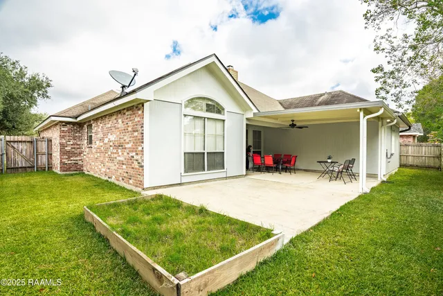 $4,500 | 130 Windermere Circle, Youngsville, LA 70592