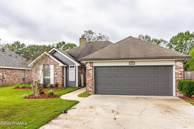 $4,500 | 130 Windermere Circle, Youngsville, LA 70592