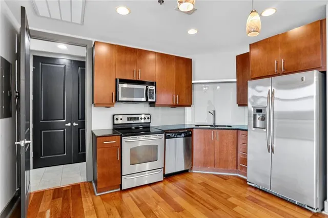 $305,000 | 4561 Olde Perimeter Way, Unit 1207, Atlanta, GA 30346