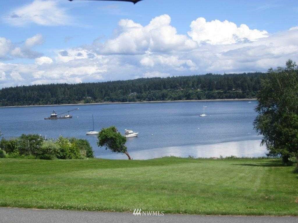 5301 South Bercot Road Freeland, WA 98249 - Photo 4 of 8 Gallery Image 4
