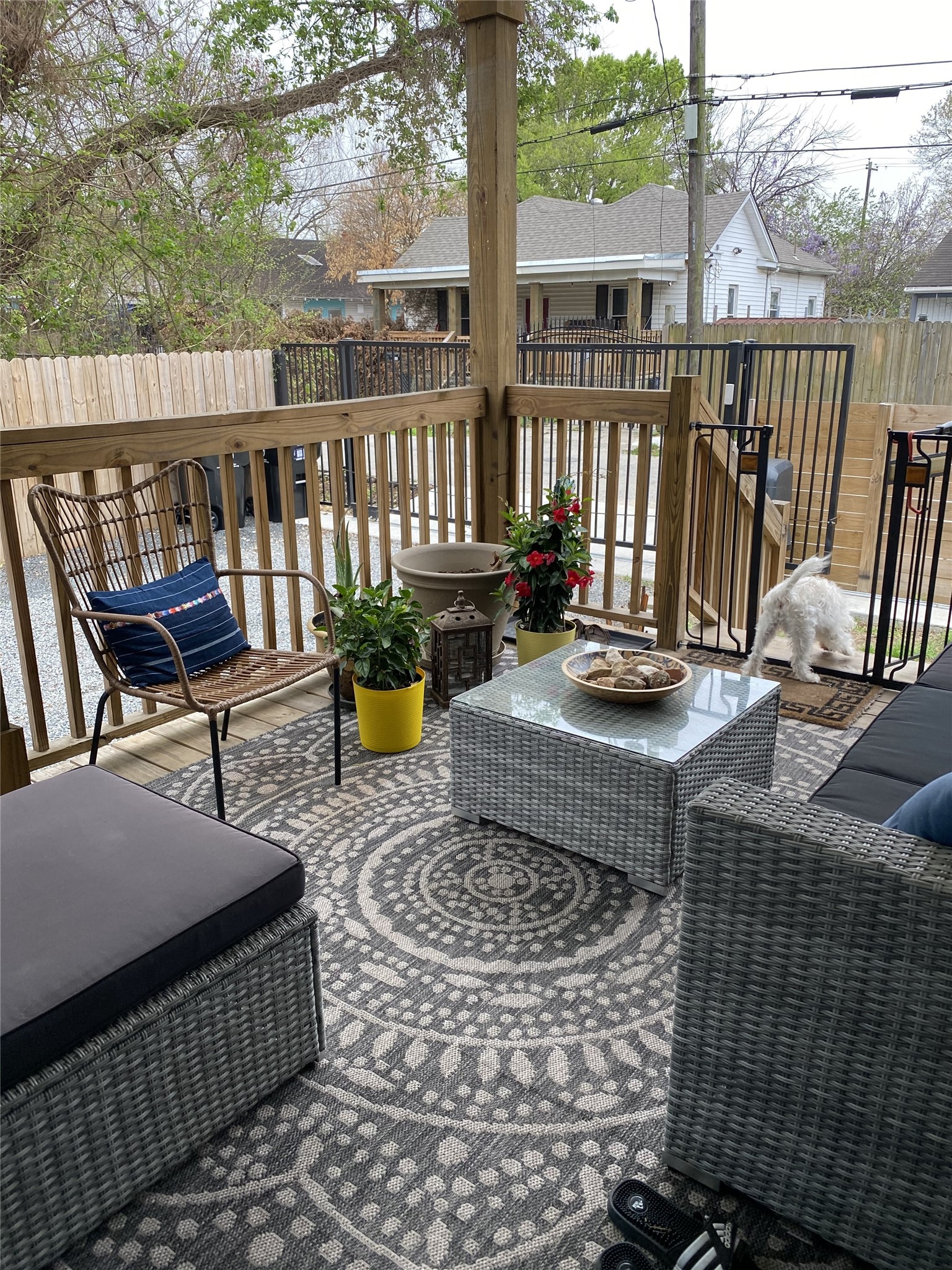 200 Carl Street Houston, TX 77009 - Photo 30 of 32 a view of balcony with wooden floor and outdoor seating