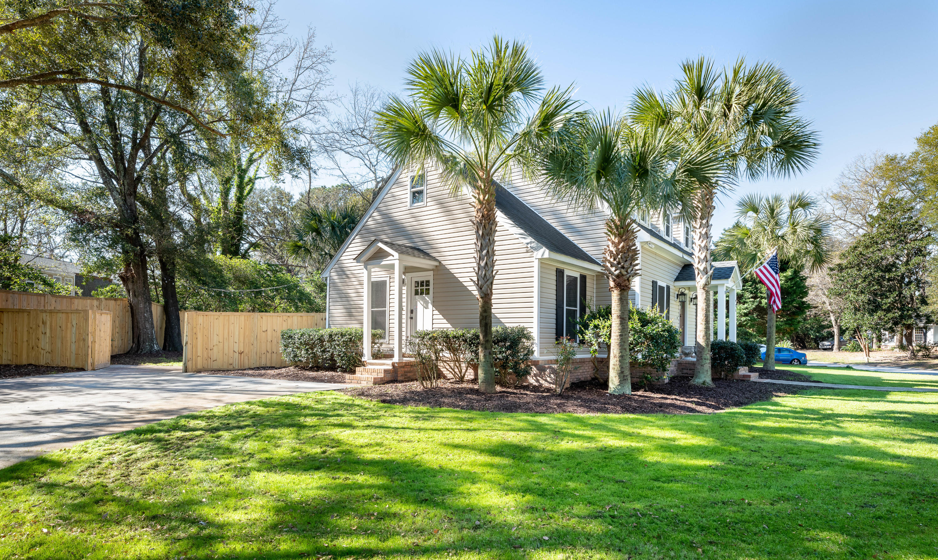 925 Jack Snipe Lane Mount Pleasant, SC 29464 - Photo 2 of 34 DSC_0908-HDR