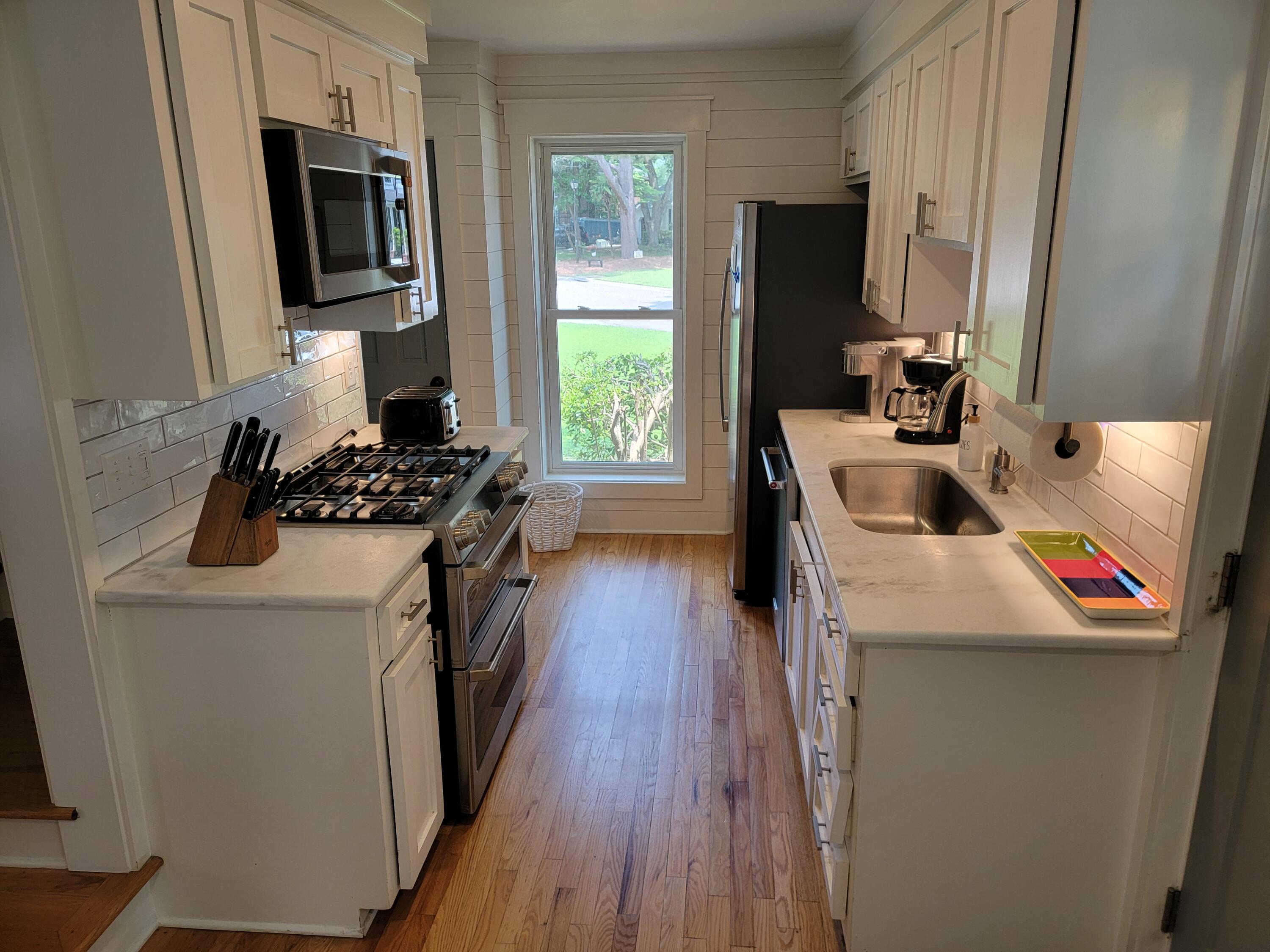 925 Jack Snipe Lane Mount Pleasant, SC 29464 - Photo 9 of 34 20250531_122527