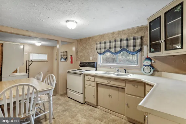 $89,900 | 48 Wayland Drive, Keyser, WV 26726