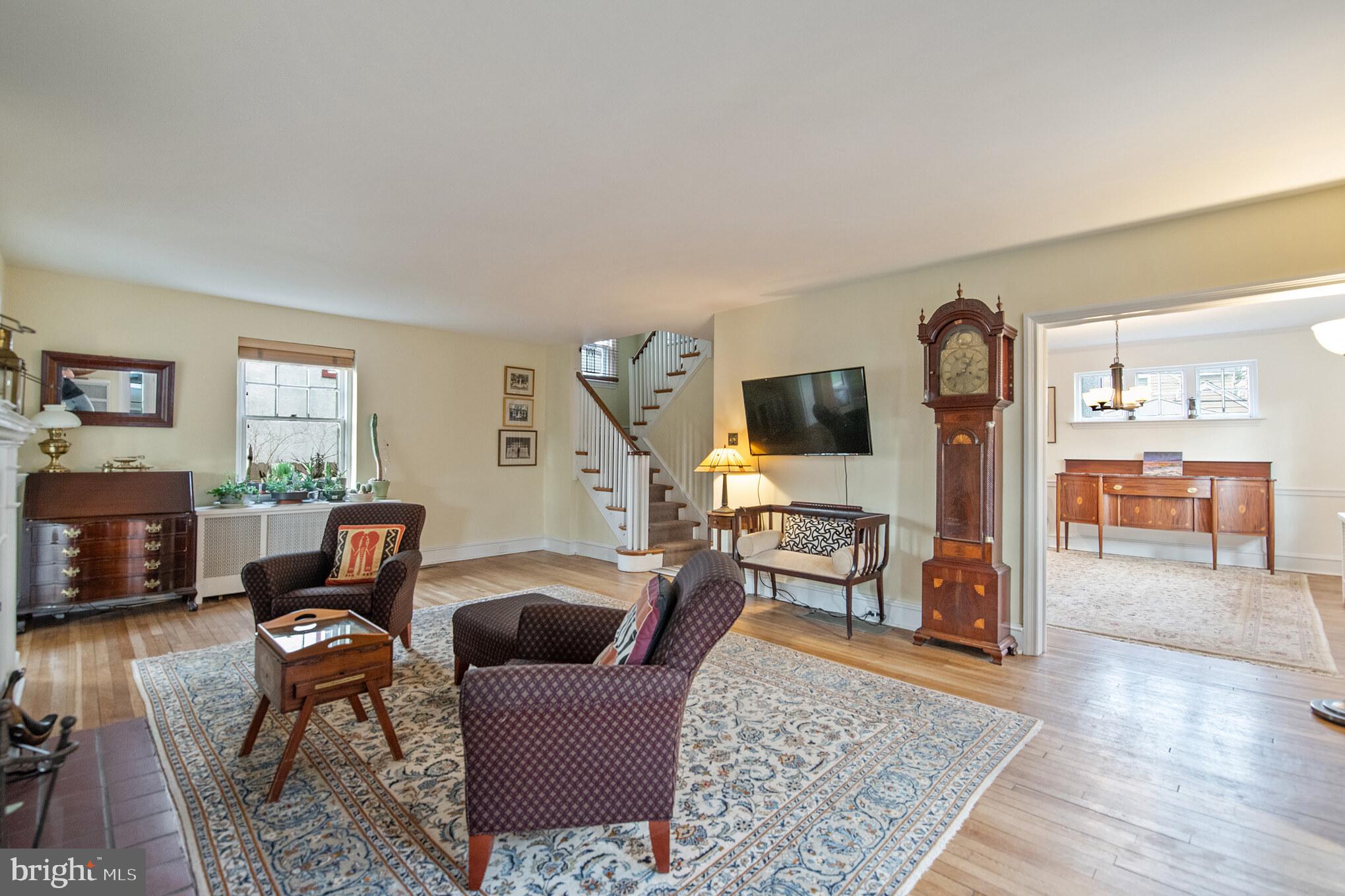 229 Avon Road Narberth, PA 19072 - Photo 3 of 37 Living room