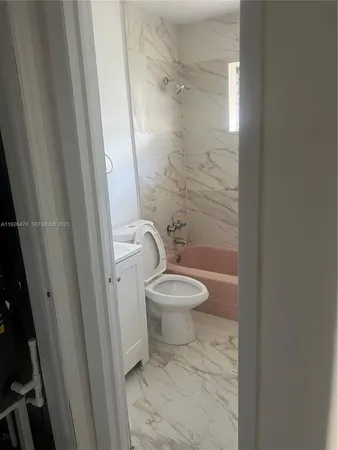 $2,750 | 3921 Southwest 59th Avenue, Unit A, West Park, FL 33023