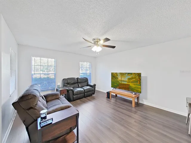 $239,900 | 2690 Coral Landings Boulevard, Unit 218, Palm Harbor, FL 34684