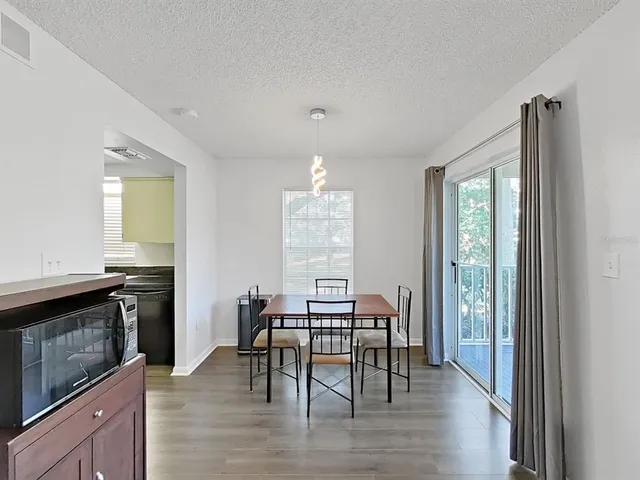 $239,900 | 2690 Coral Landings Boulevard, Unit 218, Palm Harbor, FL 34684