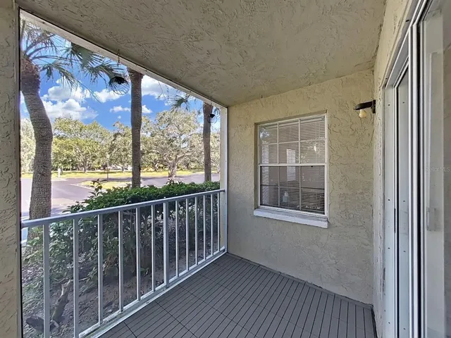 $239,900 | 2690 Coral Landings Boulevard, Unit 218, Palm Harbor, FL 34684