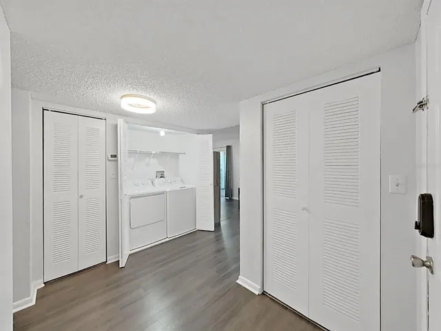 $239,900 | 2690 Coral Landings Boulevard, Unit 218, Palm Harbor, FL 34684