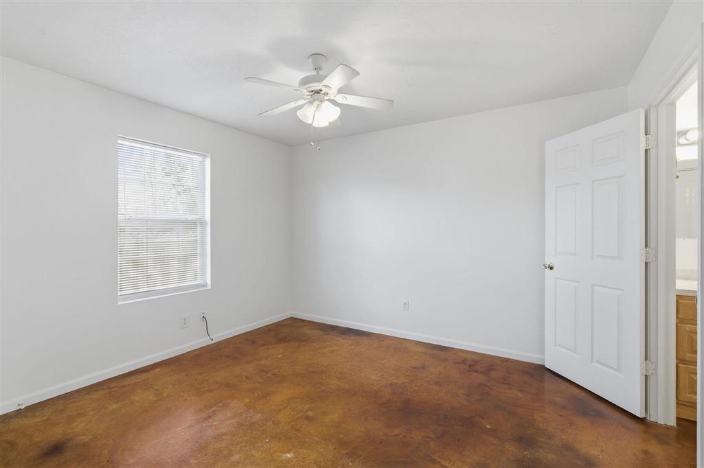589 North Perkins Ferry Road, Unit B Lake Charles, LA 70611 - Photo 11 of 13
