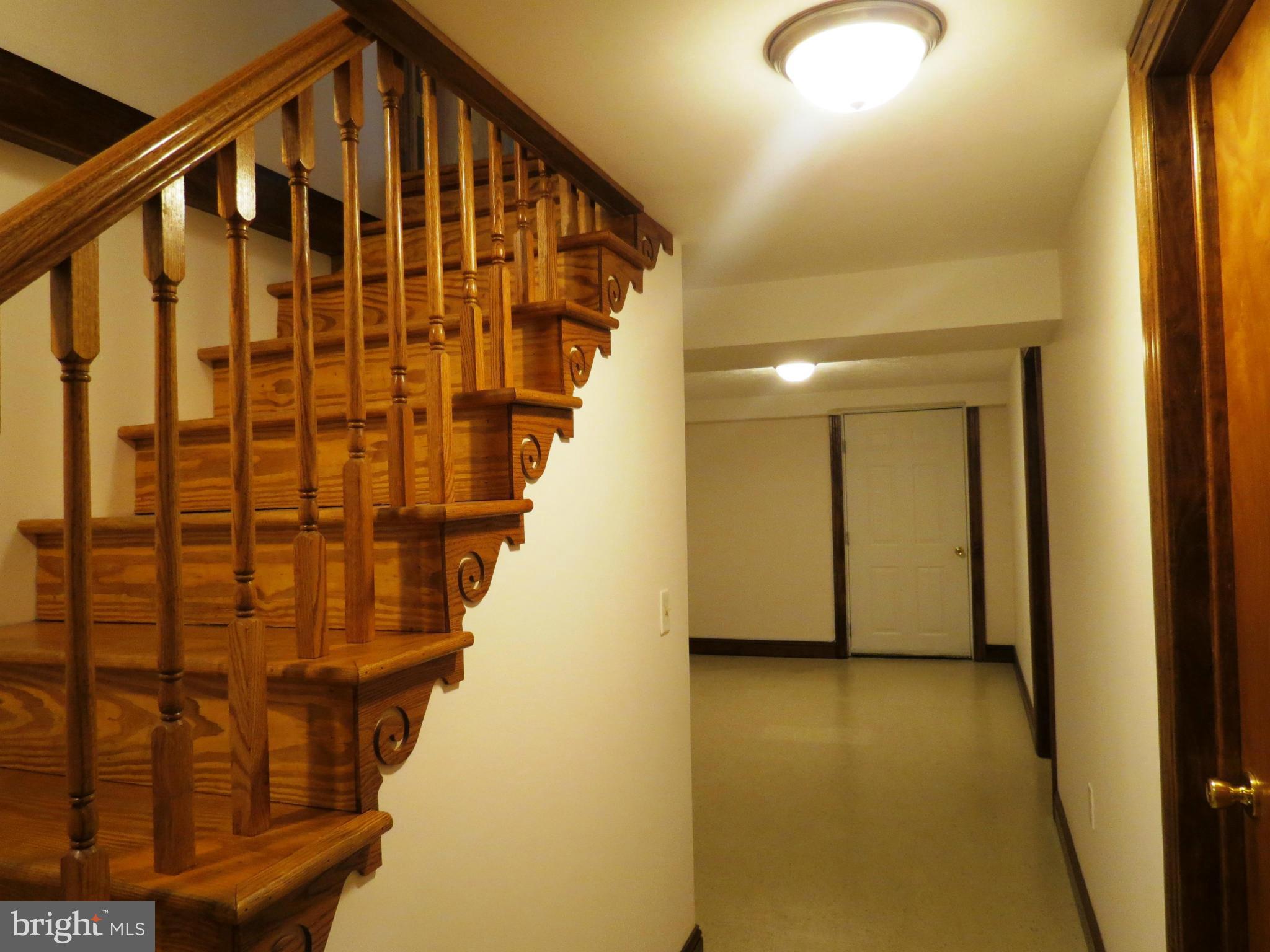 305 Fairview Road Luray, VA 22835 - Photo 18 of 23 Interior (General)