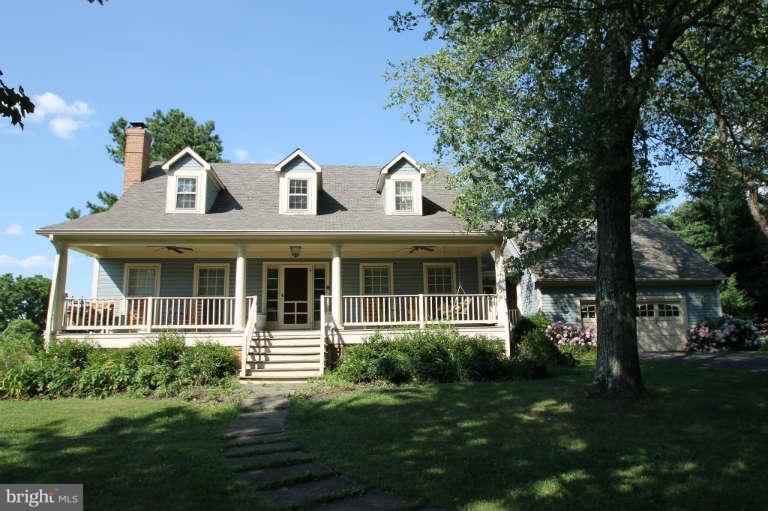 6809 Dorsey Road Laytonsville, MD 20882 - Photo 1 of 26 Exterior (Front)
