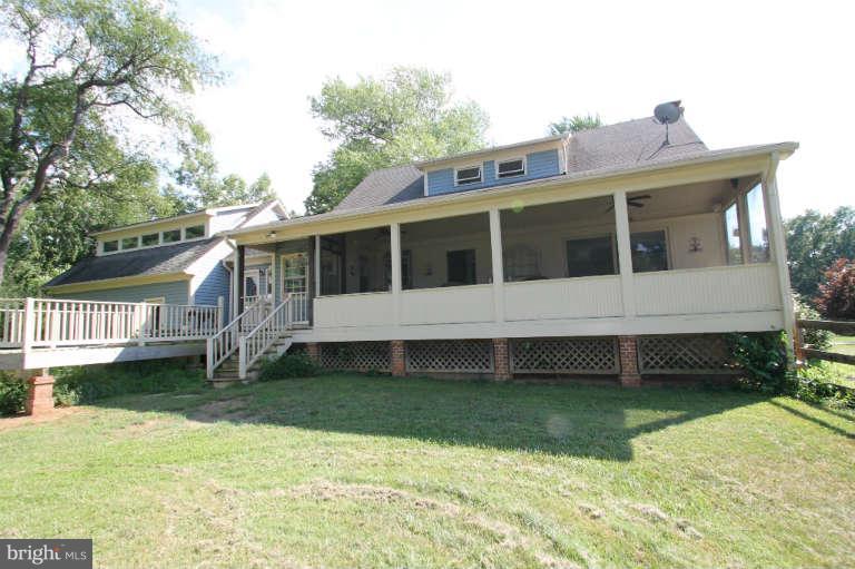 6809 Dorsey Road Laytonsville, MD 20882 - Photo 2 of 26 Exterior (Rear)