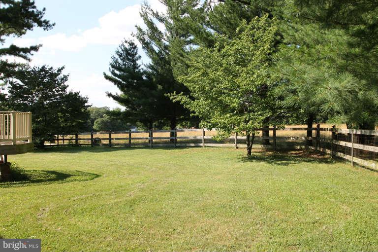 6809 Dorsey Road Laytonsville, MD 20882 - Photo 25 of 26 Exterior (General)