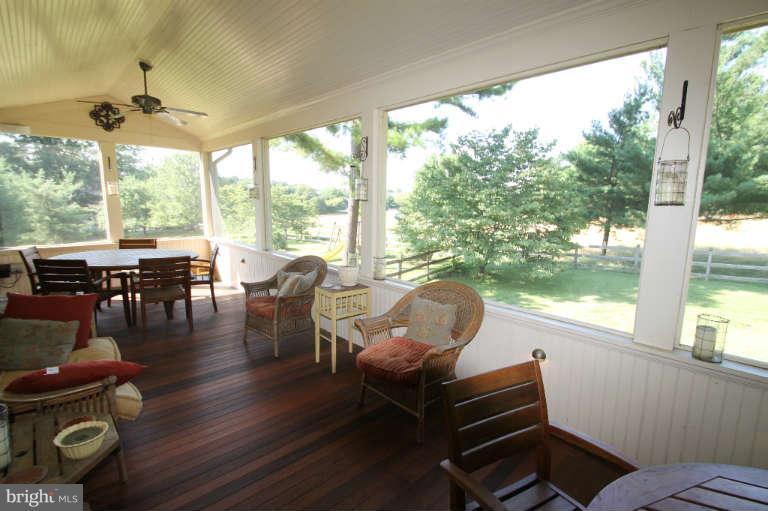 6809 Dorsey Road Laytonsville, MD 20882 - Photo 7 of 26 Interior (General)