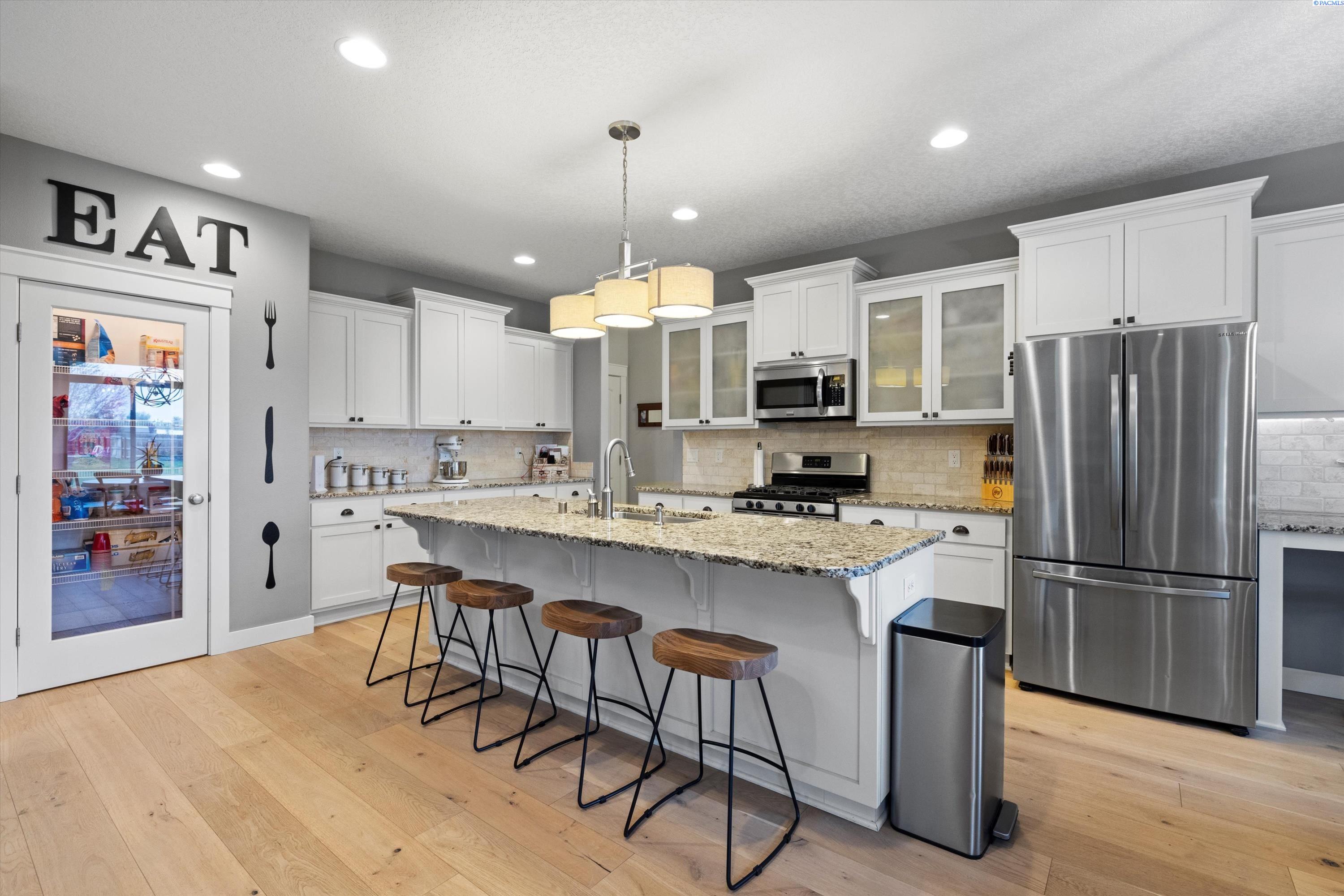 176624 Rivers Edge Drive Prosser, WA 99350 - Photo 12 of 40 Gallery Image 12