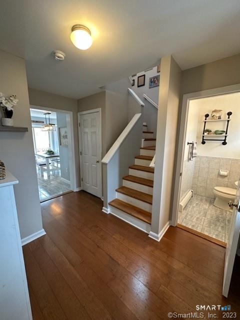 209 Deerfield Ridge Drive Groton, CT 06355 - Photo 4 of 20 Gallery Image 4