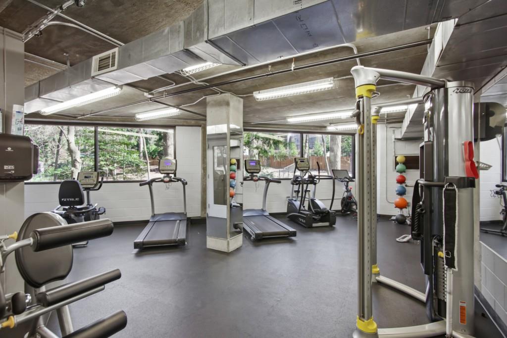 3235 Roswell Road Northeast, Unit 520 Atlanta, GA 30305 - Photo 28 of 29