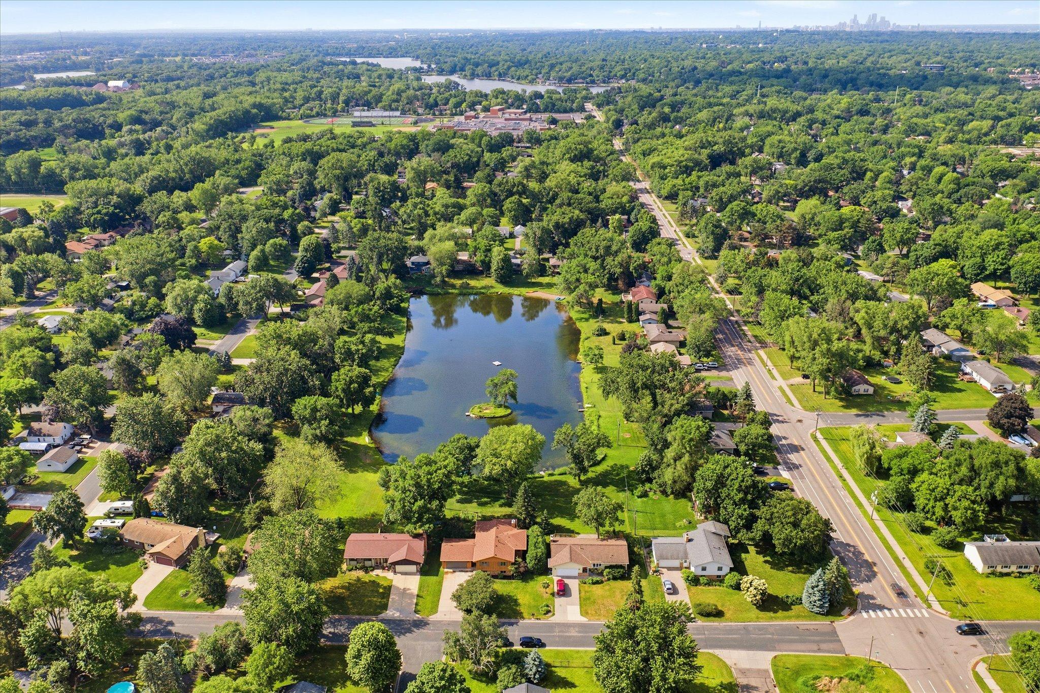 2516 Ridge Lane Mounds View, MN 55112 - Photo 3 of 73