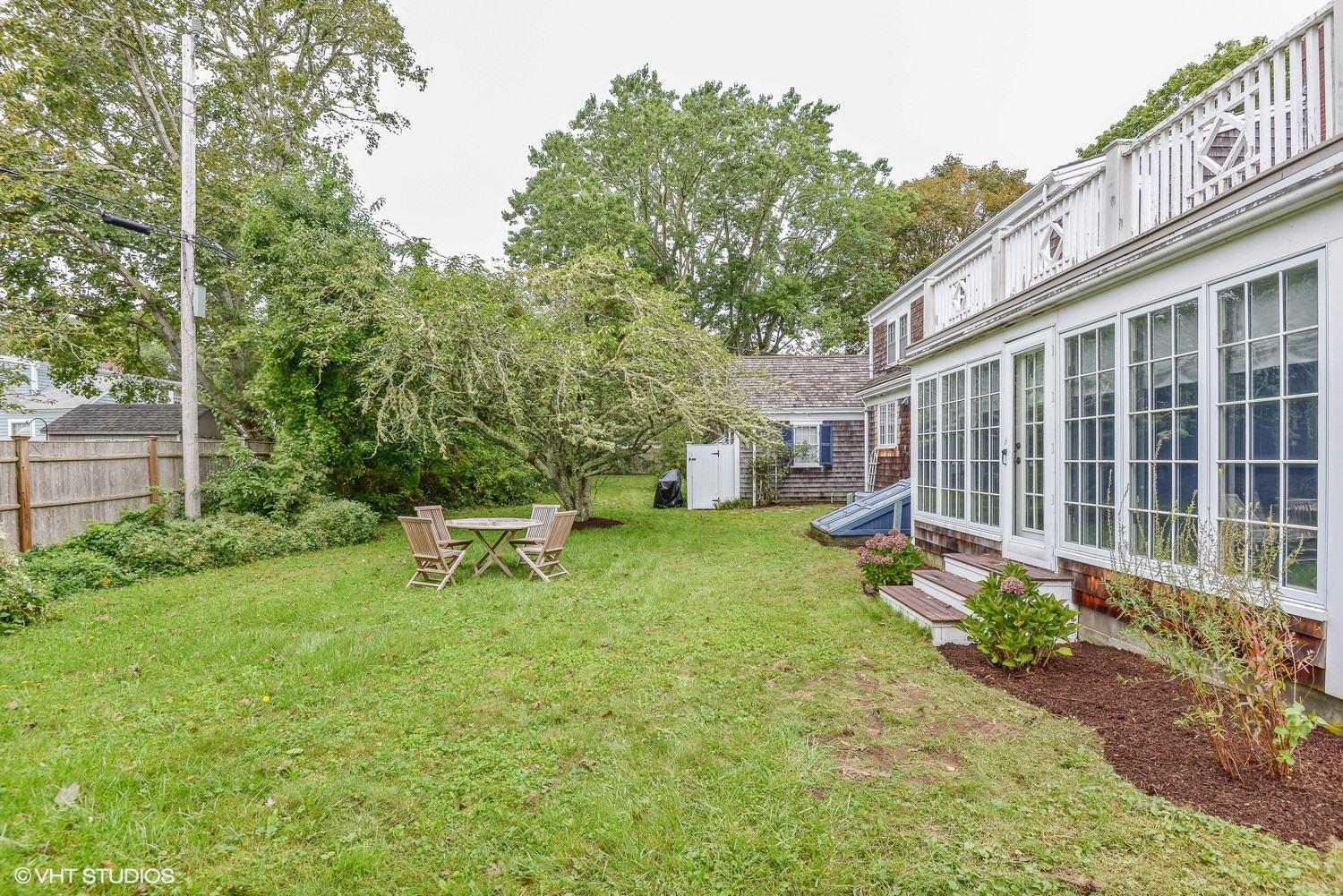 91 Park Avenue Centerville, MA 02632 - Photo 19 of 20 19_91ParkAve_26_BackYard_MLSuse_1500x150