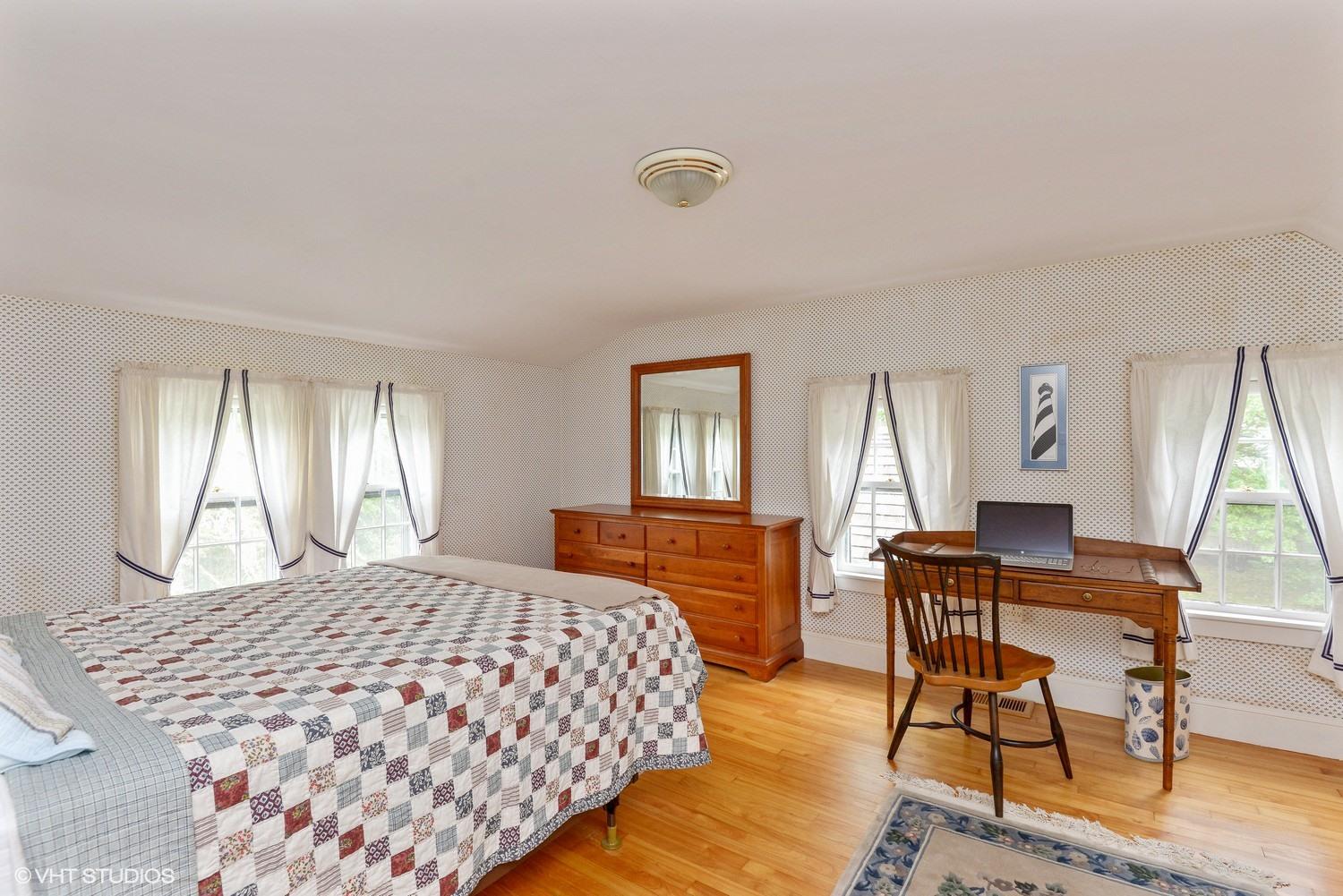 91 Park Avenue Centerville, MA 02632 - Photo 10 of 20 10_91ParkAve_18_Bedroom_MLSuse_1500x1500