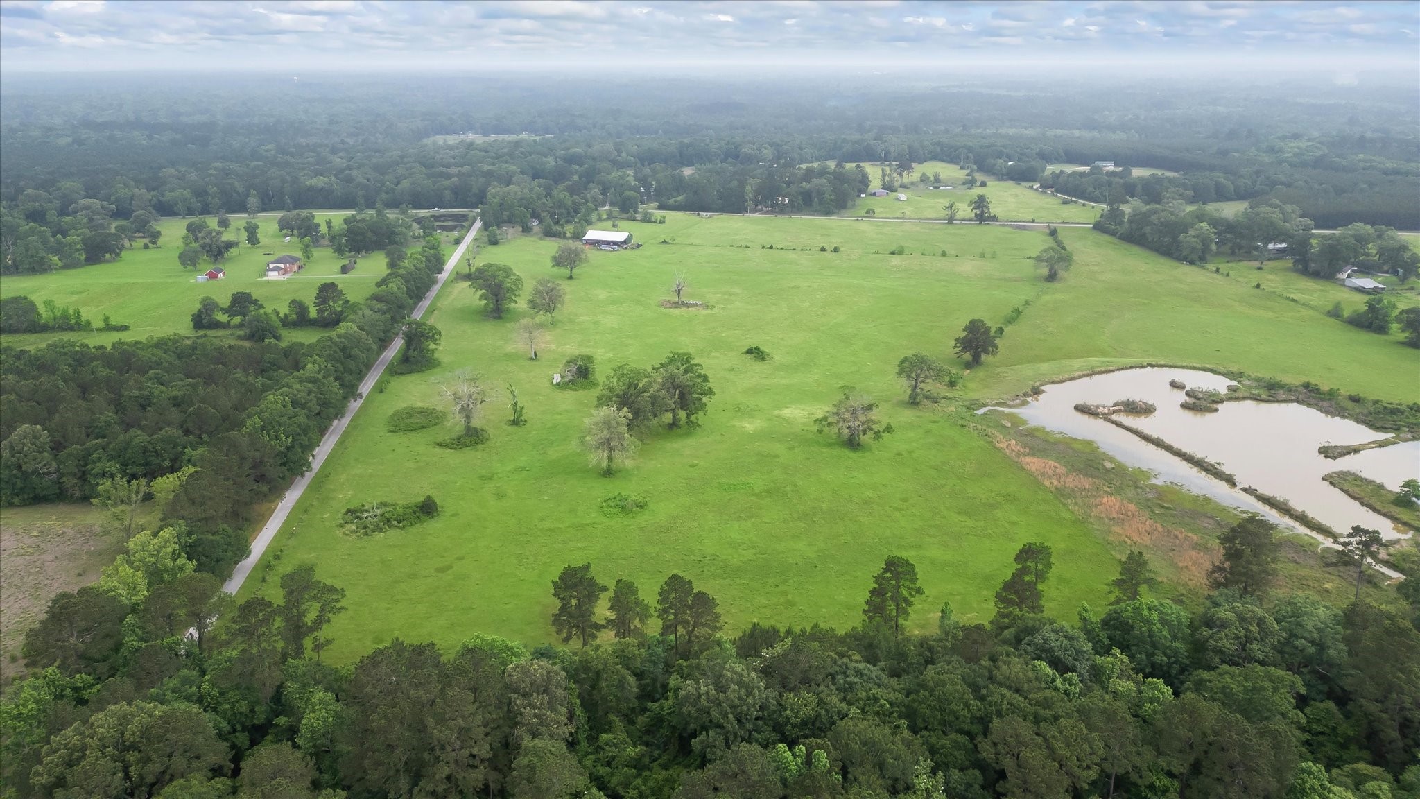 2760 Stringtown Road Shepherd, TX 77371 - Photo 14 of 46 a view of a city