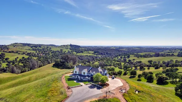 $2,395,000 | 11015 Vintage Road, Ione, CA 95640