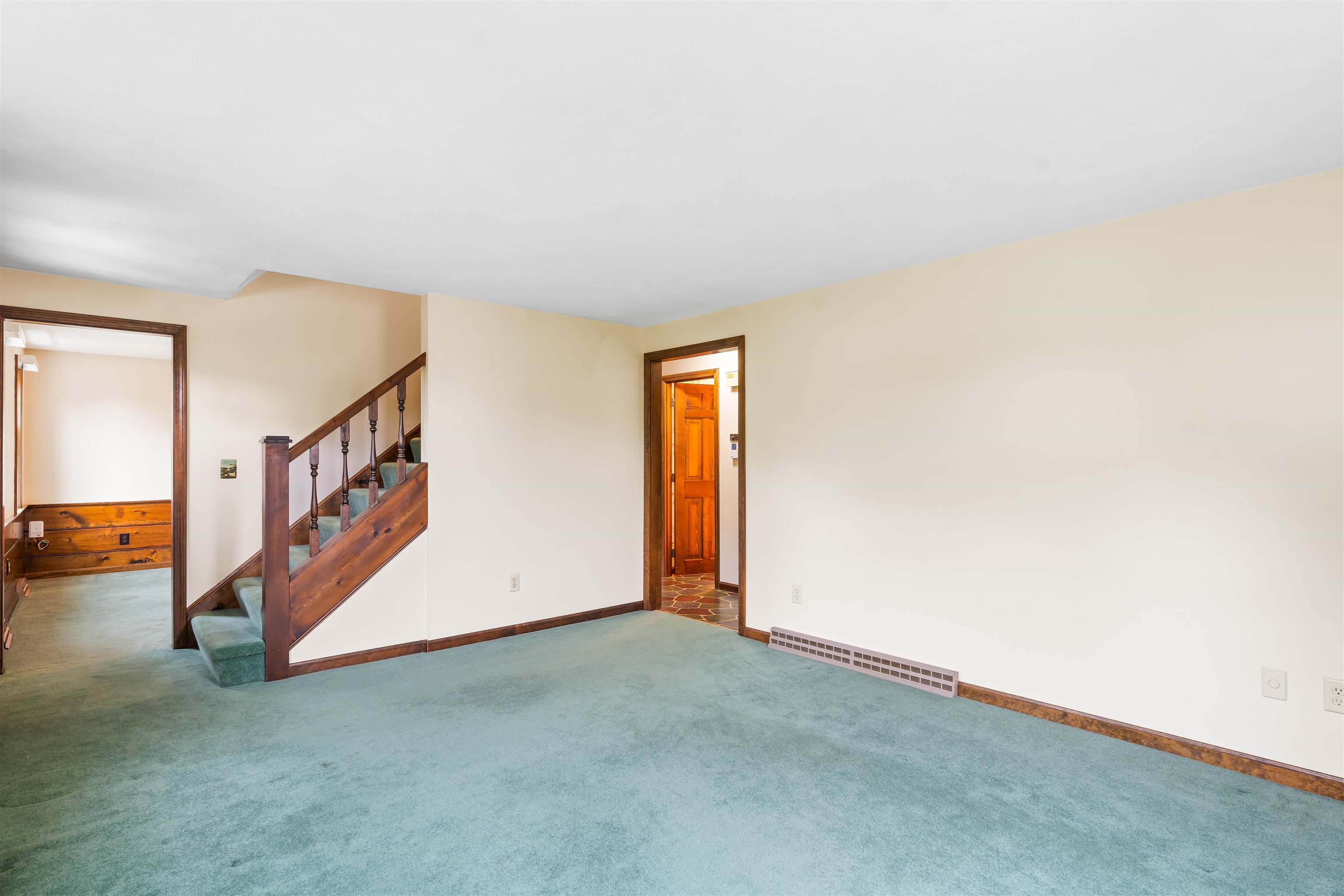 18 Shadwell Road Nashua, NH 03062 - Photo 14 of 48