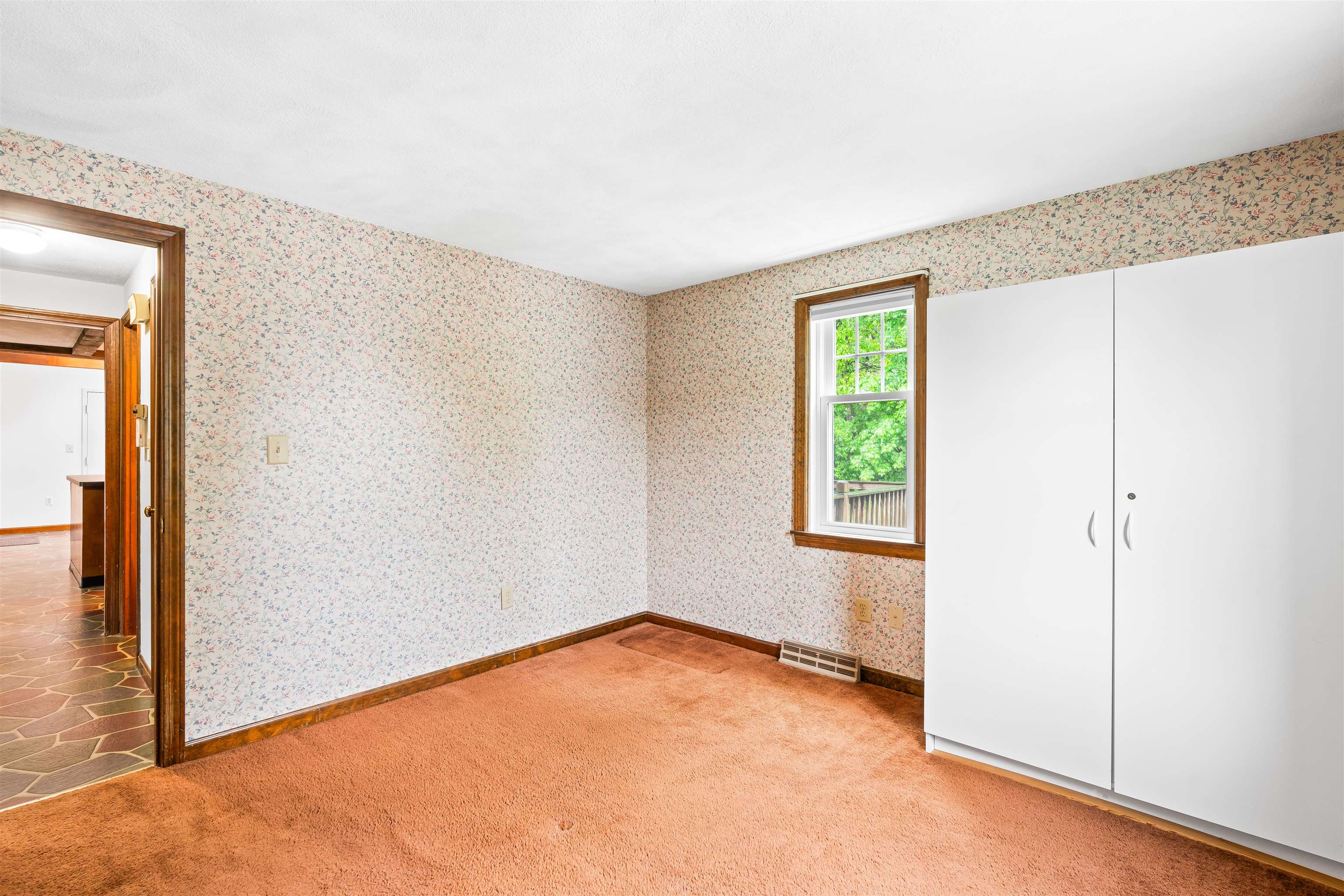 18 Shadwell Road Nashua, NH 03062 - Photo 16 of 48