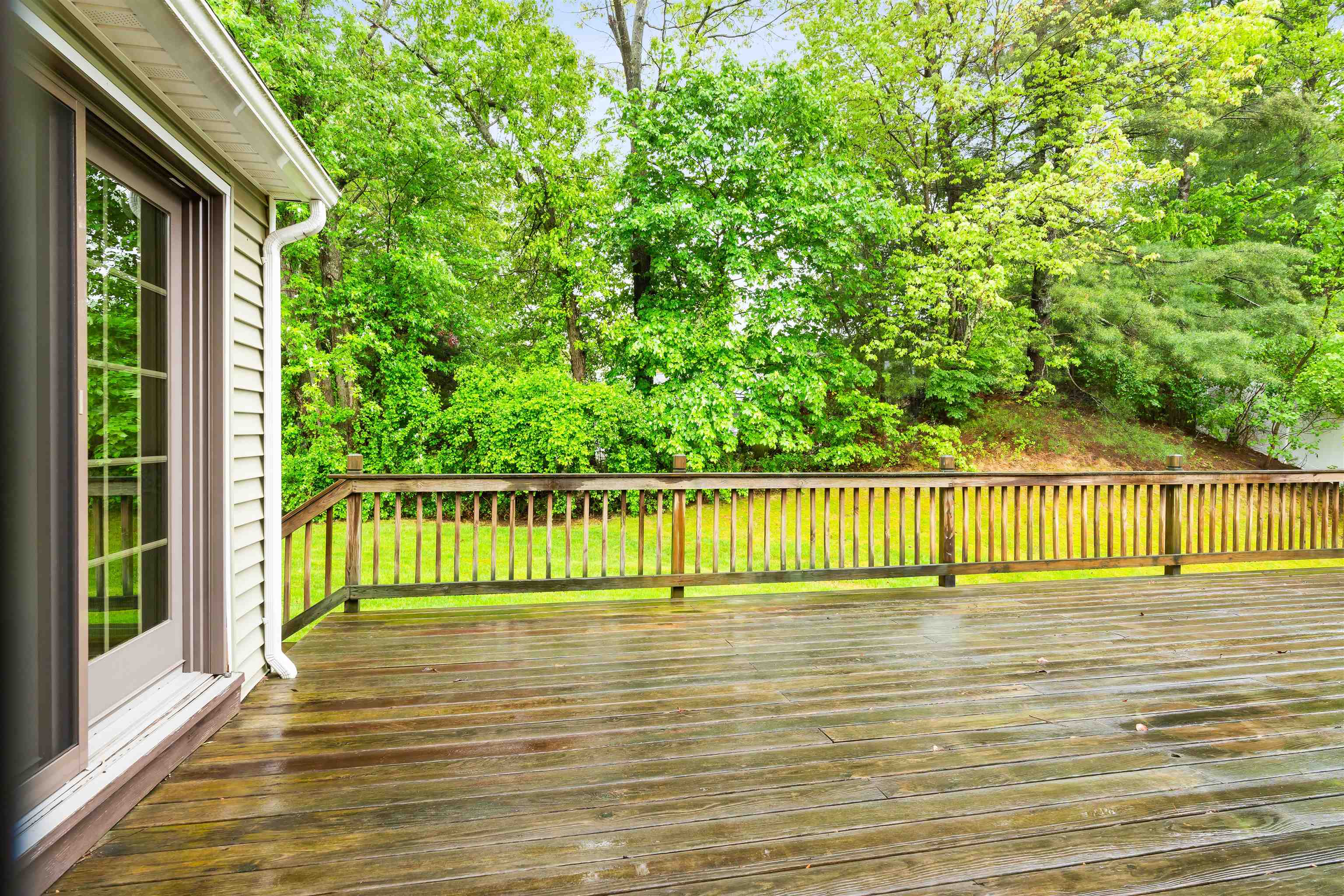 18 Shadwell Road Nashua, NH 03062 - Photo 34 of 48
