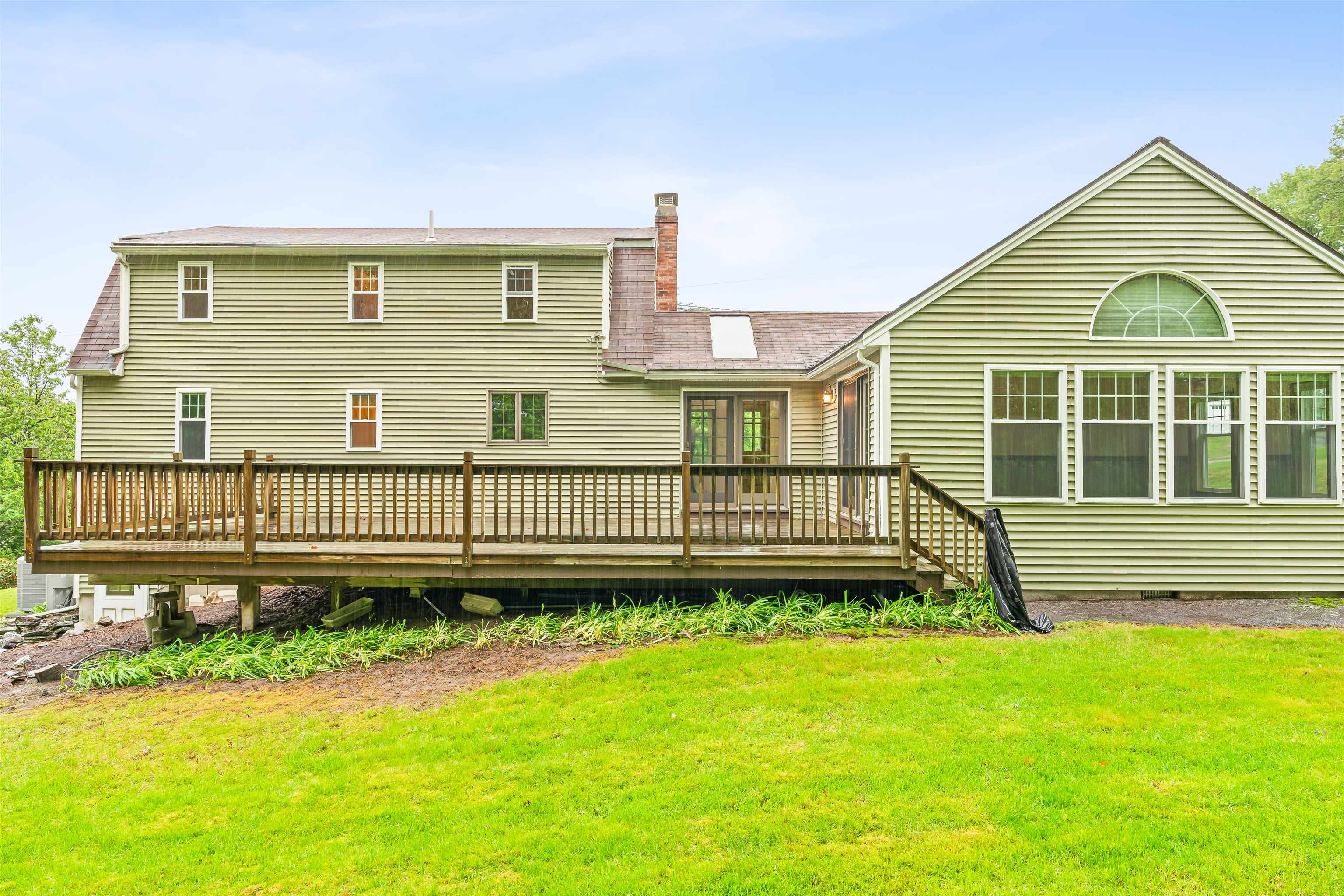 18 Shadwell Road Nashua, NH 03062 - Photo 38 of 48