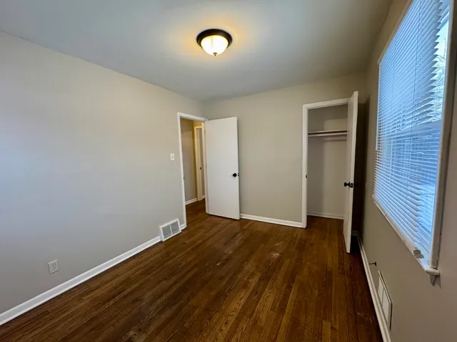 $1,150 | 8129 West Villard Avenue, Unit LOWR, Milwaukee, WI 53218