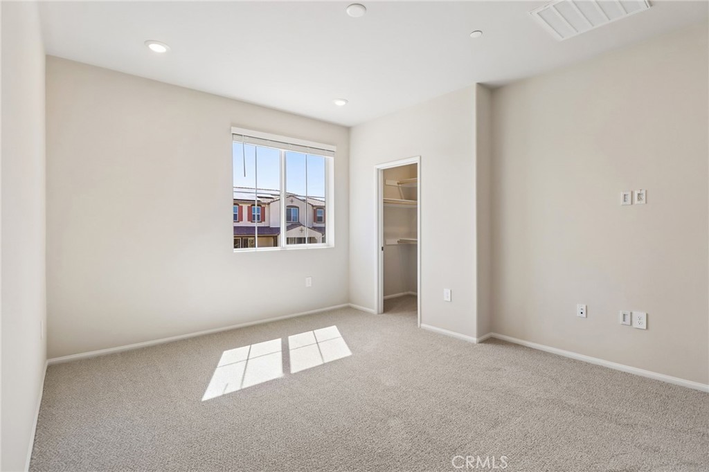 567 Toledo Way Oceanside, CA 92057 - Photo 33 of 50