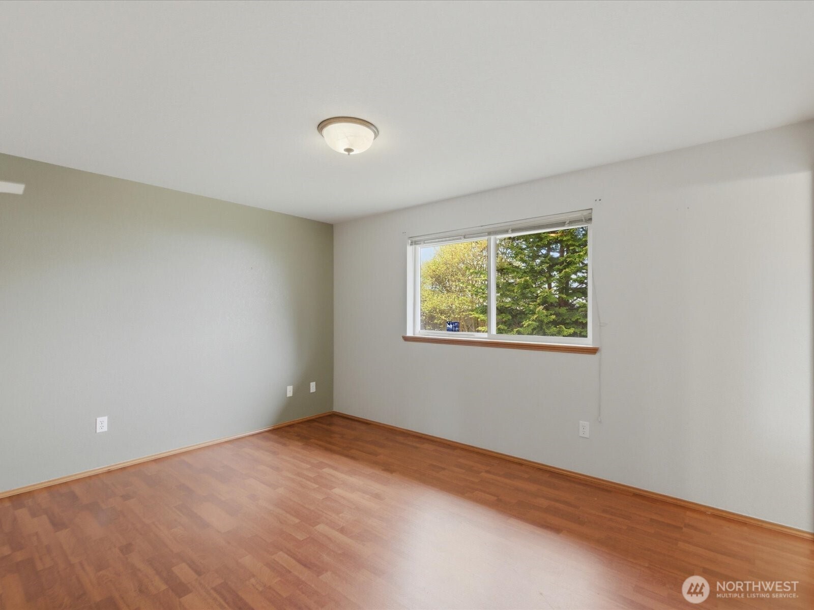 6000 Cady Road Everett, WA 98203 - Photo 16 of 33 Gallery Image 16