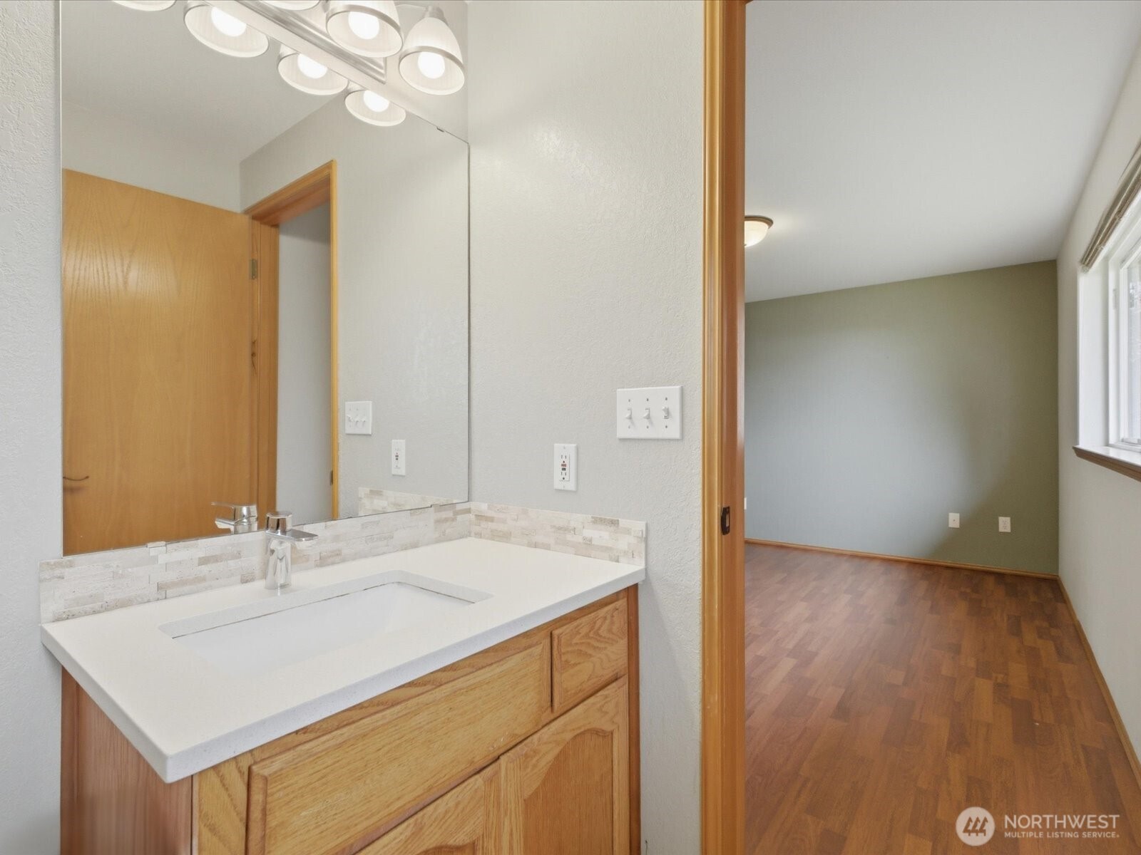 6000 Cady Road Everett, WA 98203 - Photo 18 of 33 Gallery Image 18