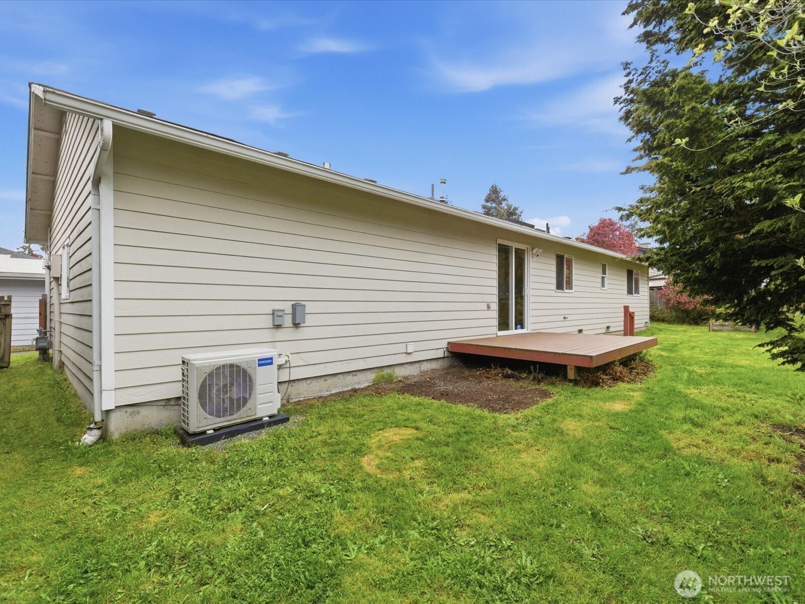 6000 Cady Road Everett, WA 98203 - Photo 25 of 33 Gallery Image 25