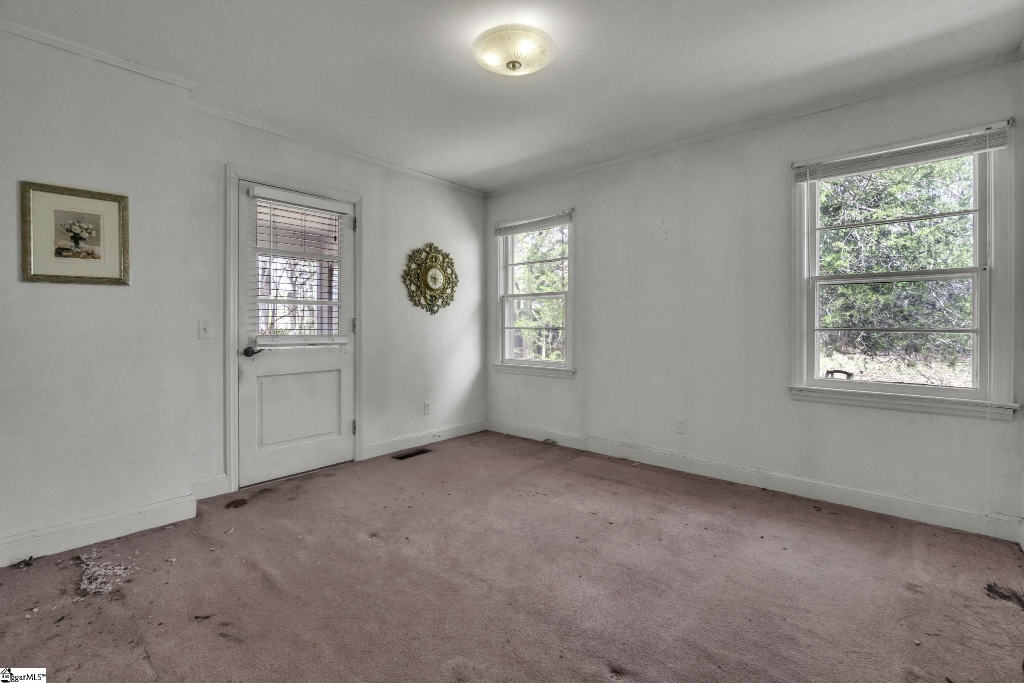 1411 Sharon Road Greer, SC 29651 - Photo 11 of 28 Gallery Image 11