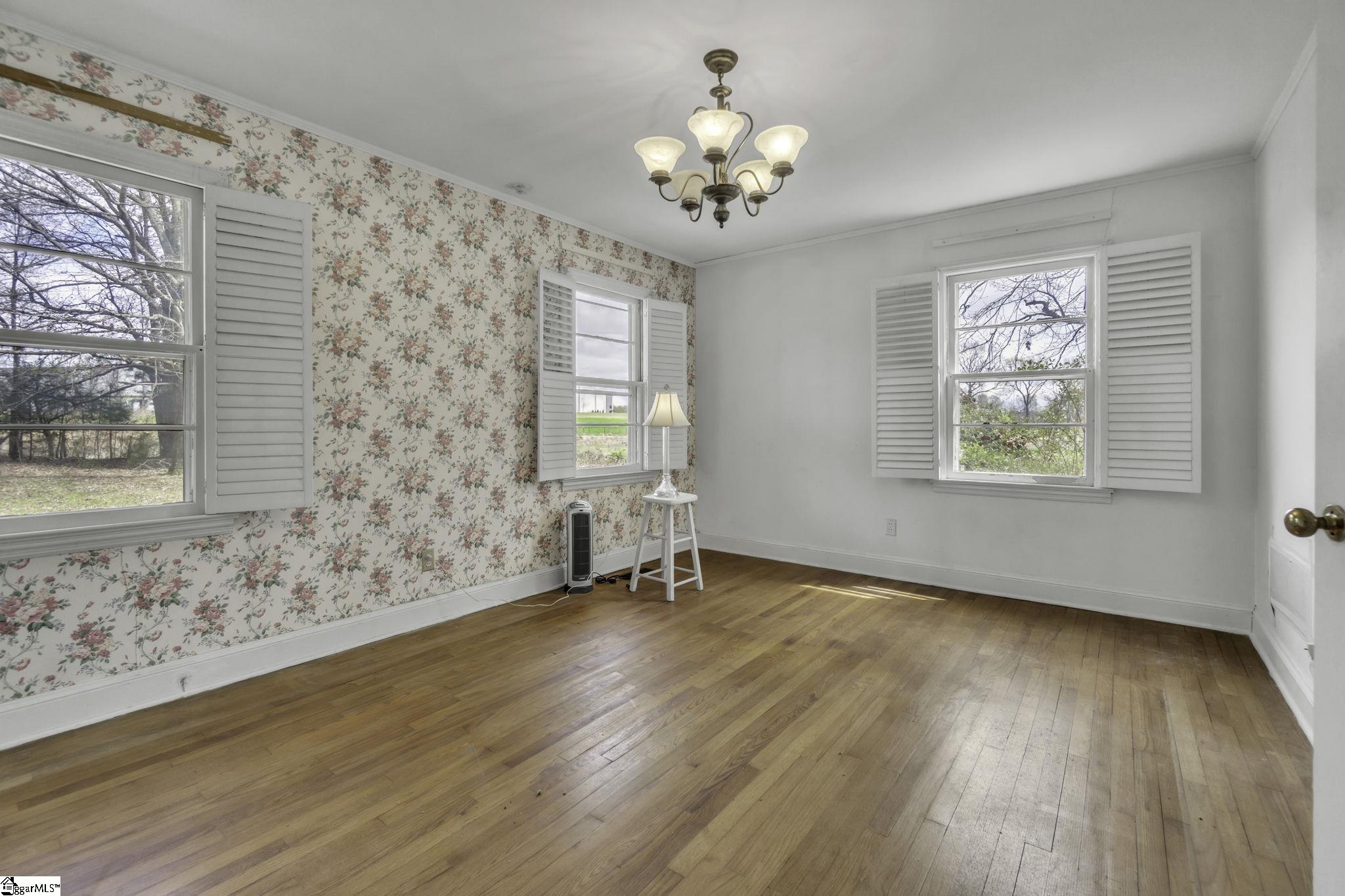 1411 Sharon Road Greer, SC 29651 - Photo 14 of 28 Gallery Image 14