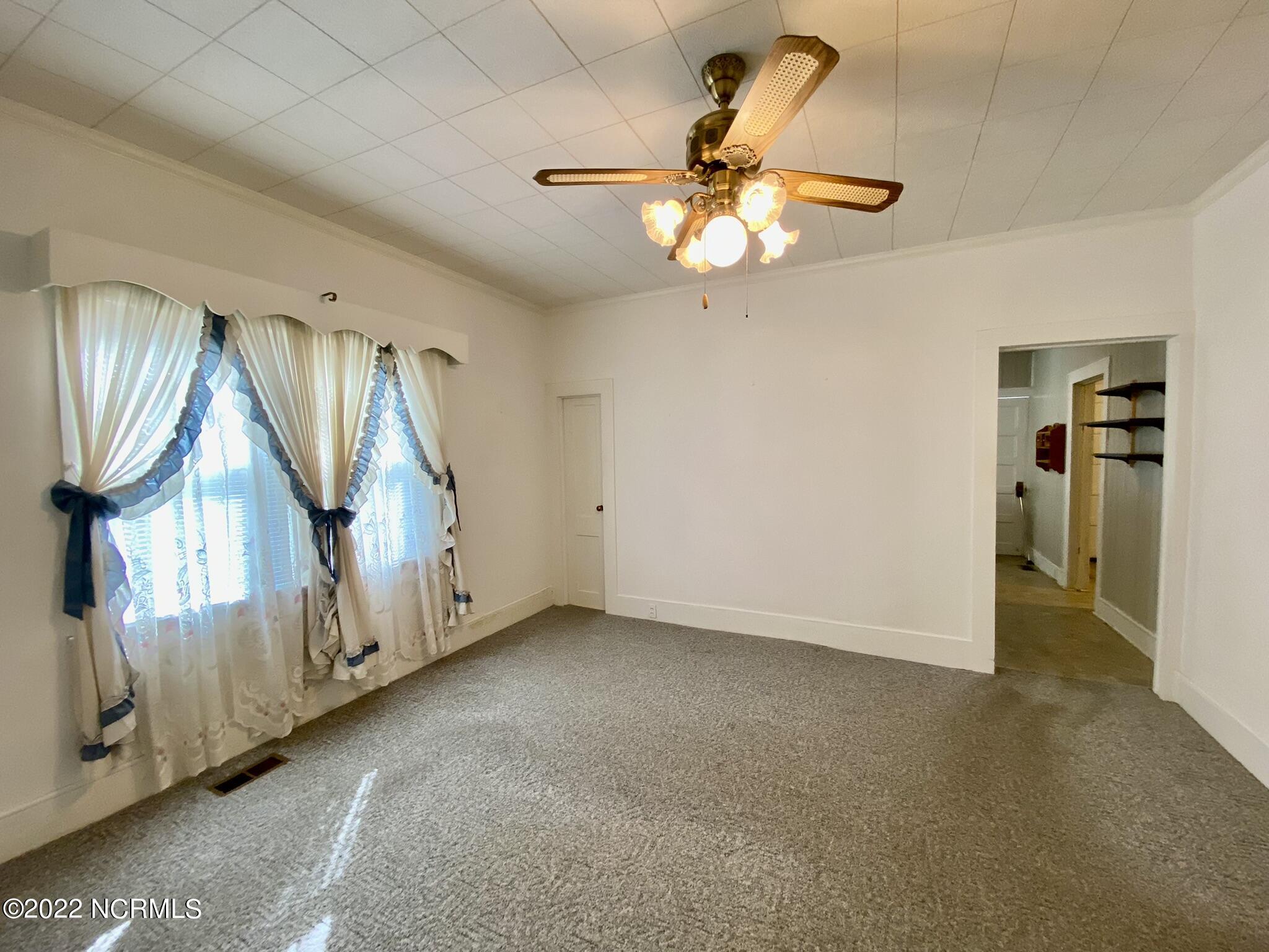 105 North McCaskey Road Williamston, NC 27892 - Photo 22 of 35 IMG_3777
