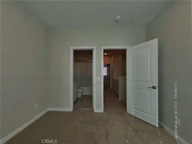 an empty room with closet