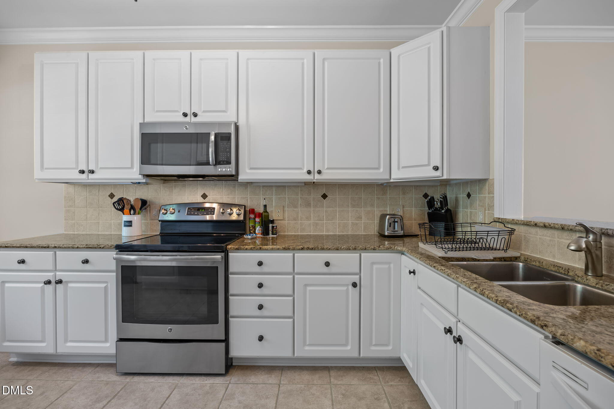 8718 Compass Lane Raleigh, NC 27615 - Photo 26 of 54 26-web-or-mls-IMG_1877