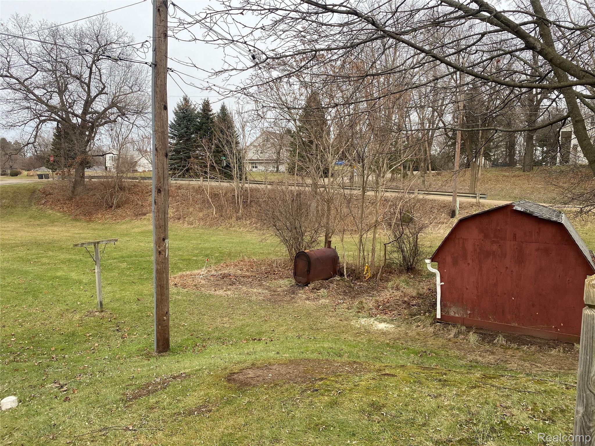 4096 Blood Road Metamora, MI 48455 - Photo 6 of 39 IMG_0643.jpg